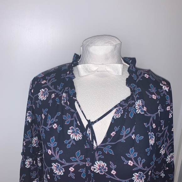 Ann Taylor Loft Blouse - Picture 3 of 4